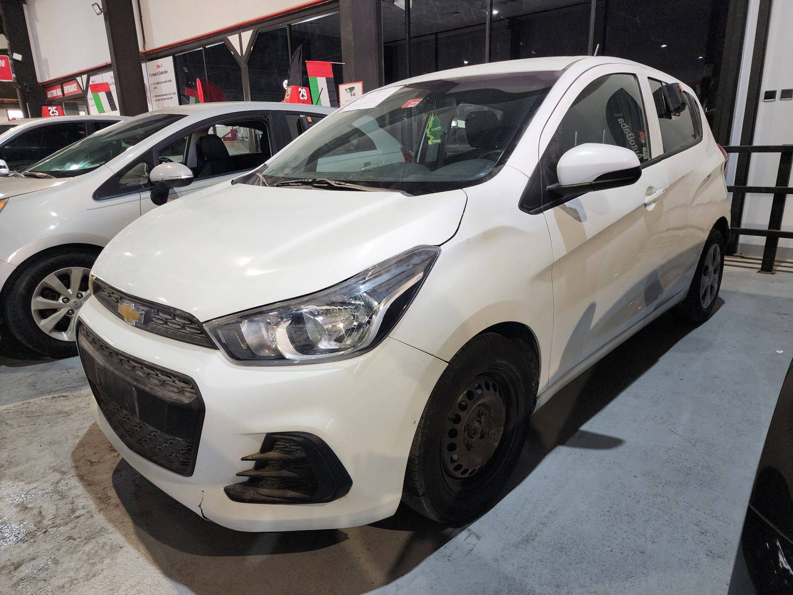 2017 CHEVROLET SPARK — 205111 KM — Lot 15863 — Al Quoz - Marhaba Auctions Used Cars - Image 4