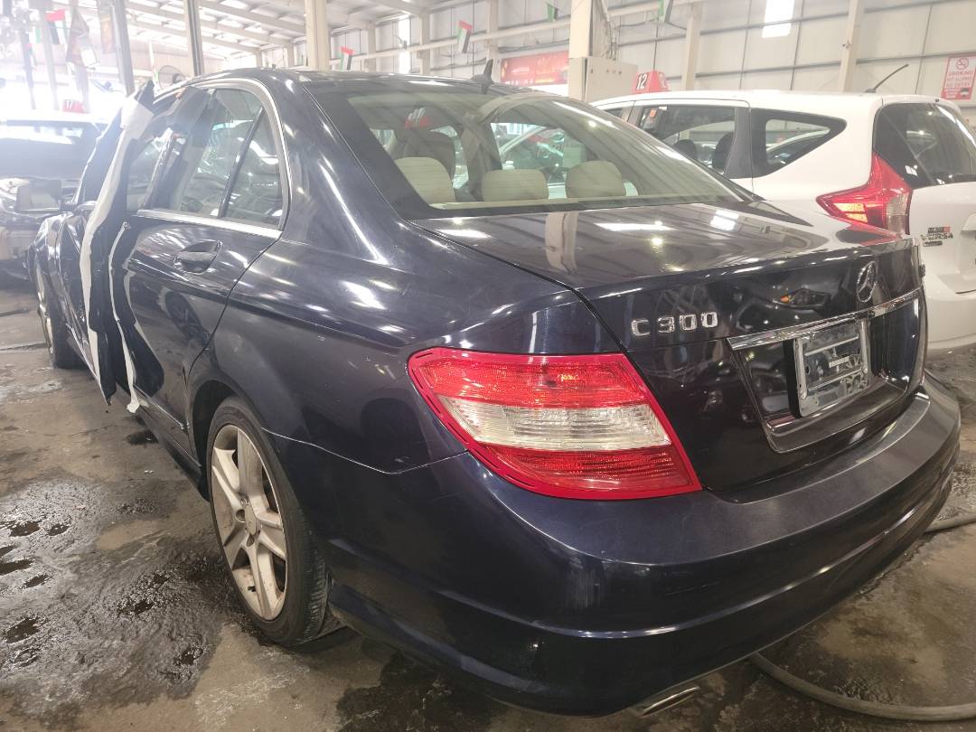 2010 MERCEDES BENZ C300 — 210162 Miles — Lot 81419243 - Marhaba Auctions Used Cars - Image 3