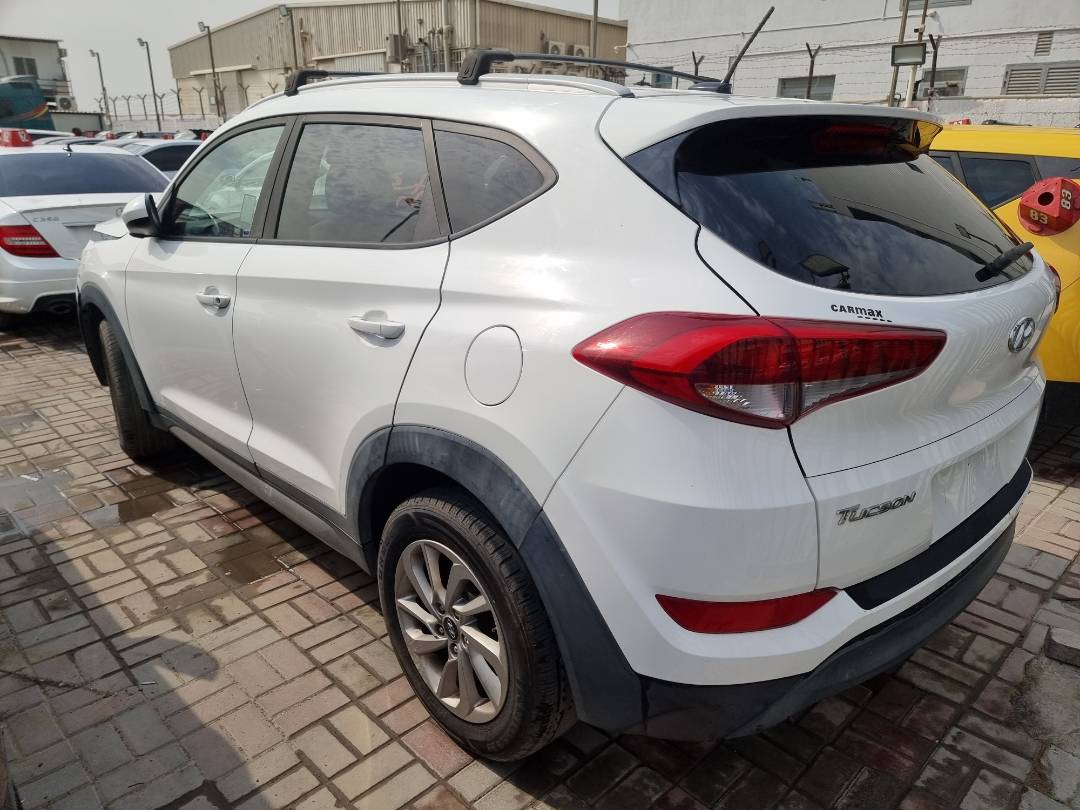 2017 HYUNDAI TUCSON — 115203 Miles — Lot 263801 — Ind. 12 - Marhaba Auctions Used Cars - Image 3