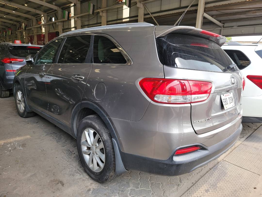2017 KIA SORENTO — 174035 Miles — Lot 875744 — Main - Marhaba Auctions Used Cars - Image 3
