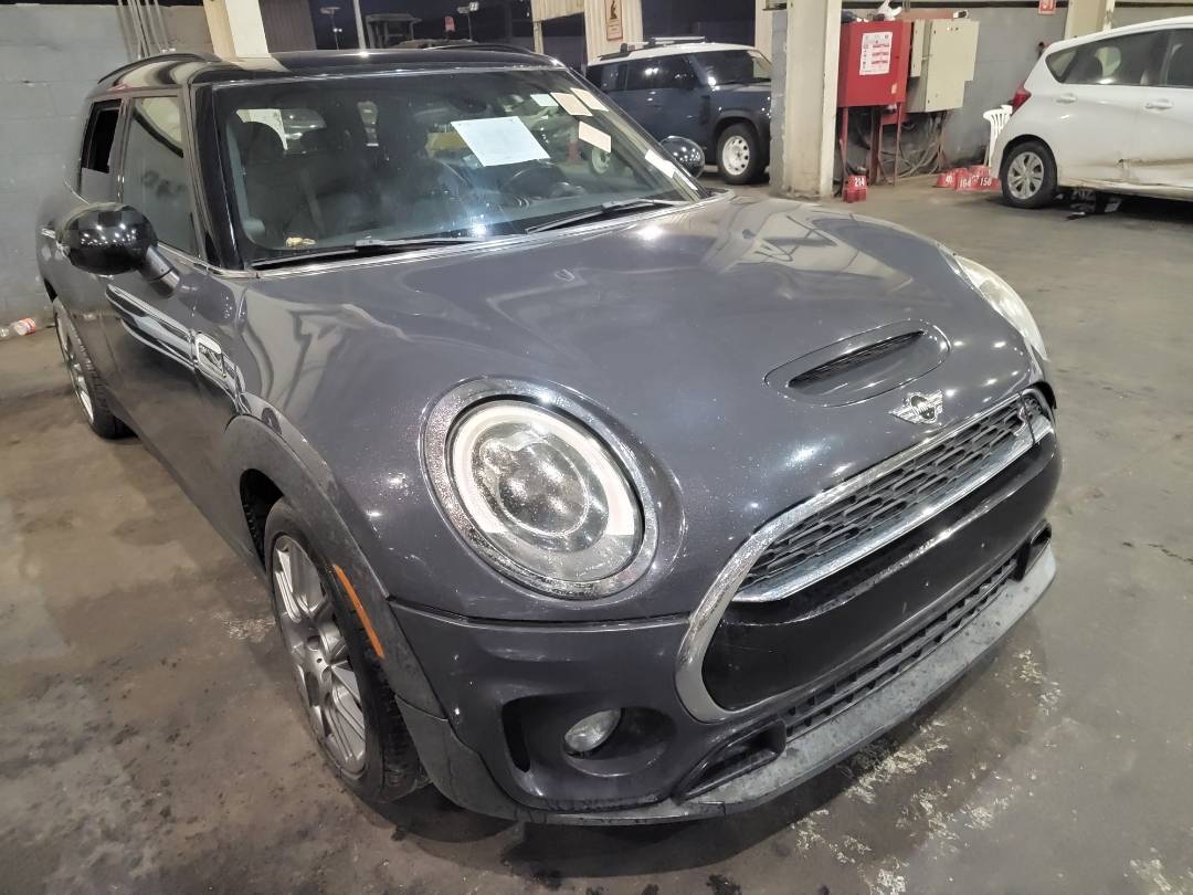 2017 MINI COOPER CLUBMAN — 104836 Miles — Lot 863042 — Main - Marhaba Auctions Used Cars - Image 4