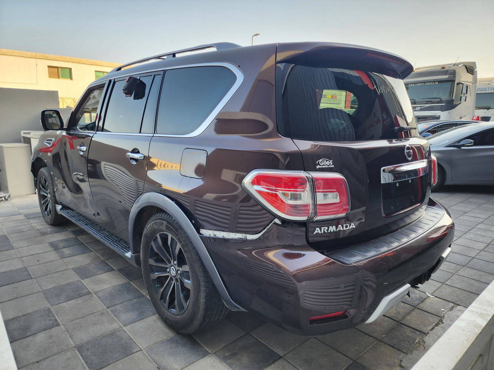2017 NISSAN ARMADA — 86682 Miles — Lot 81962194 — Ind. 12 - Marhaba Auctions Used Cars - Image 6
