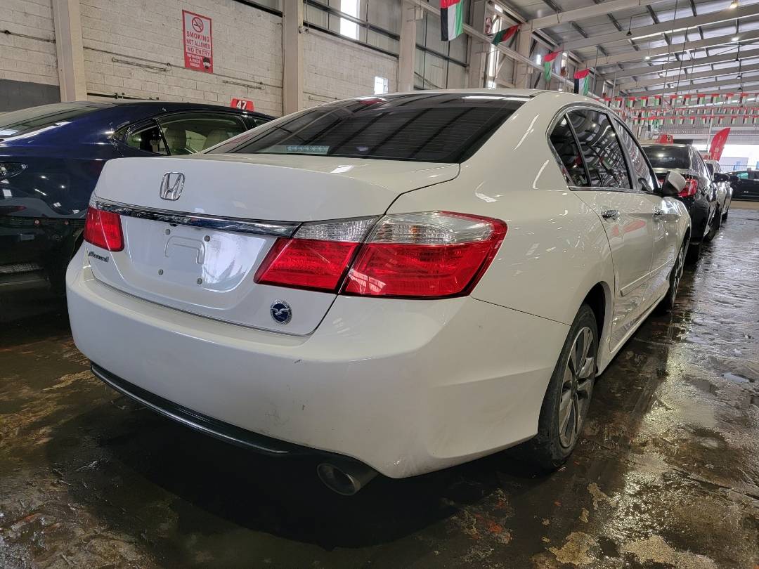 2015 HONDA ACCORD — 211649 Miles — Lot 40602400 — Main - Marhaba Auctions Used Cars - Image 3