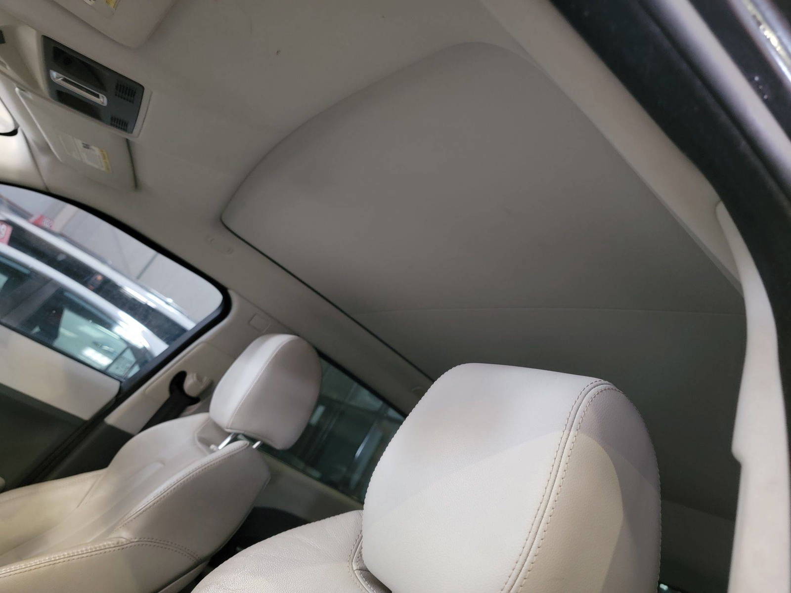 LAND ROVER RANGE ROVER EVOQUE PURE 2013 - Marhaba Auction Used Cars - Image 9