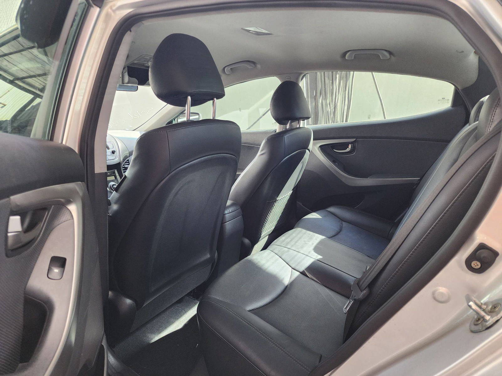 2014 HYUNDAI AVANTE — 169919 KM — Lot 921576 — Al Quoz - Marhaba Auctions Used Cars - Image 3