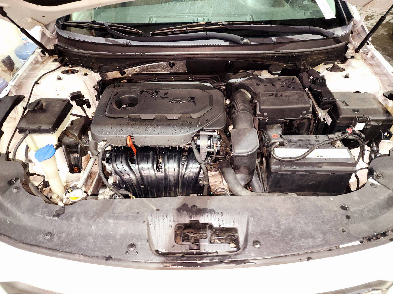 2015 HYUNDAI SONATA — 193796 Miles — Lot 67355584 — Souq - Marhaba Auctions Used Cars - Image 11