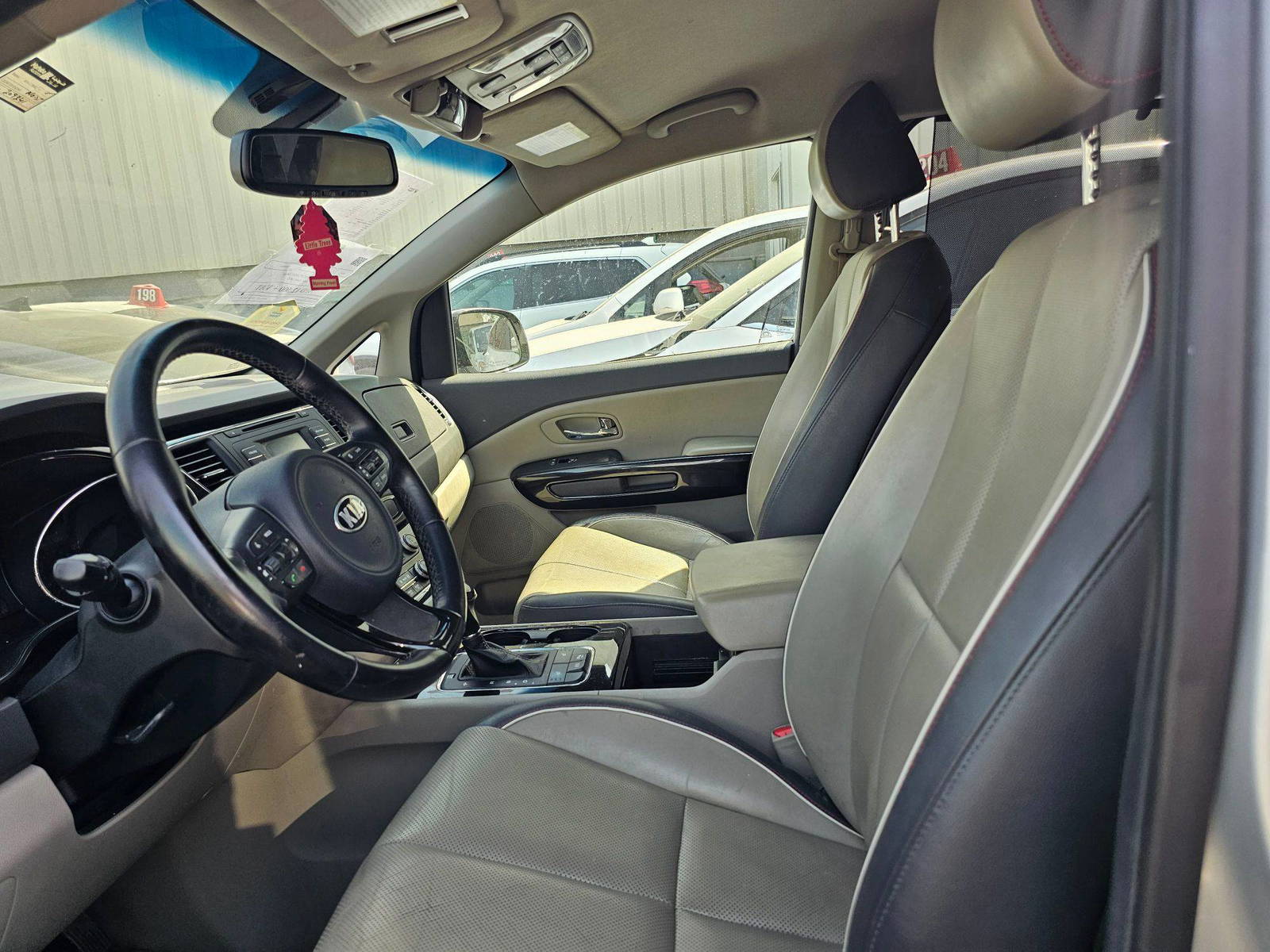 KIA SEDONA 2016 - Marhaba Auction Used Cars - Image 9