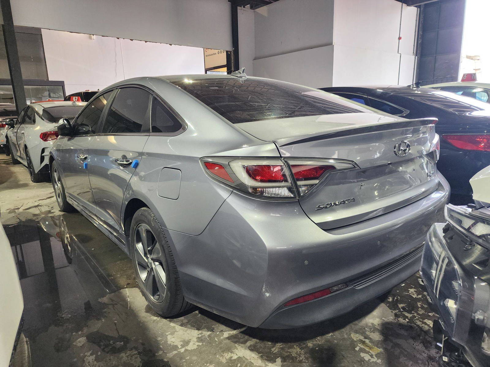 2016 HYUNDAI SONATA — 236193 KM — Lot 024044 — Main - Marhaba Auctions Used Cars - Image 4