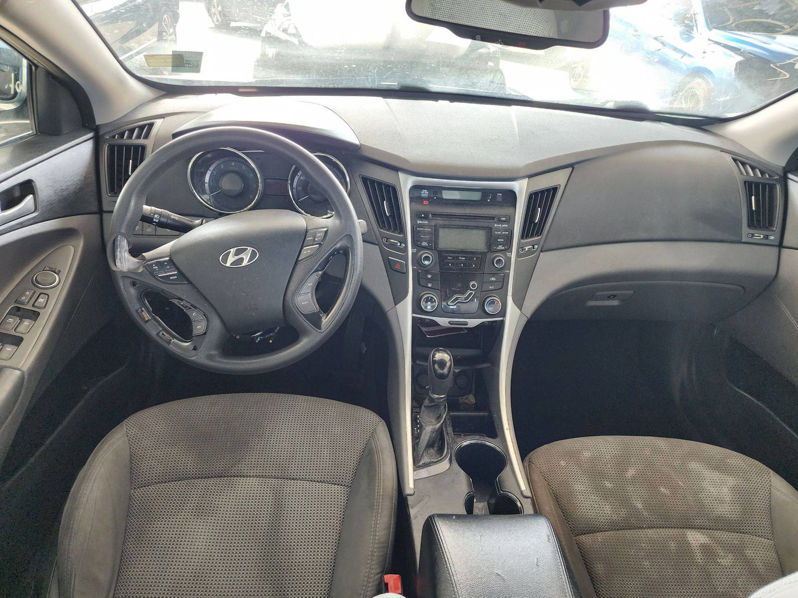 2013 HYUNDAI SONATA — 159 139 Miles — Lot DH682049 — Souq - Marhaba Auctions Used Cars - Image 7