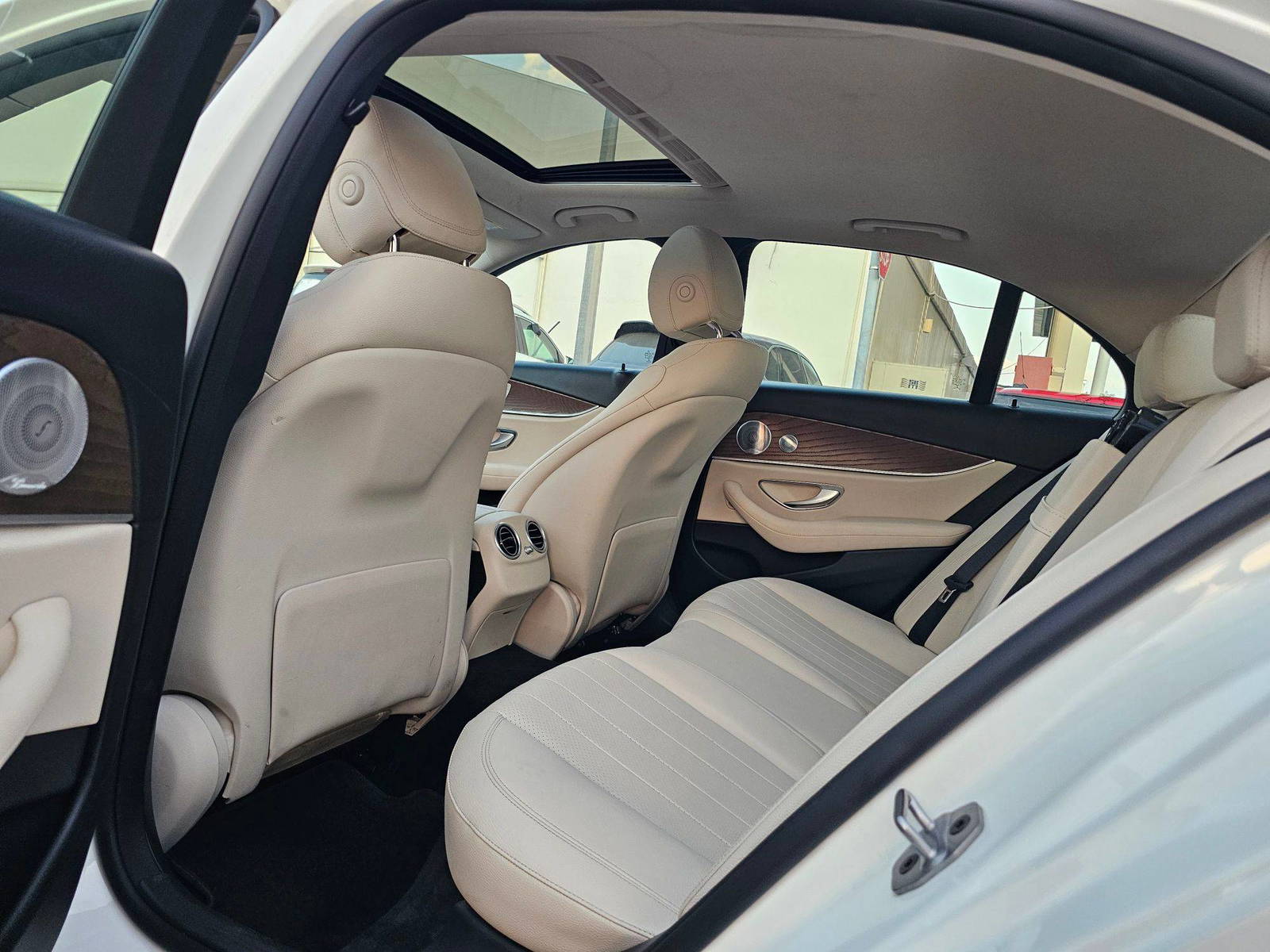 MERCEDES BENZ E 450 2020 - Marhaba Auction Used Cars - Image 7