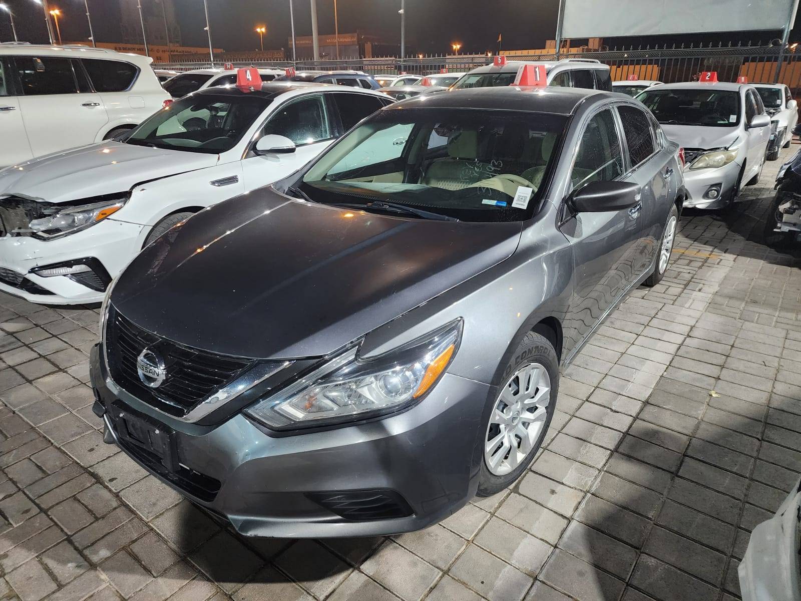 2016 NISSAN ALTIMA — 166355 Miles — Lot 75024065 — Al Sajaa - Marhaba Auctions Used Cars - Image 4
