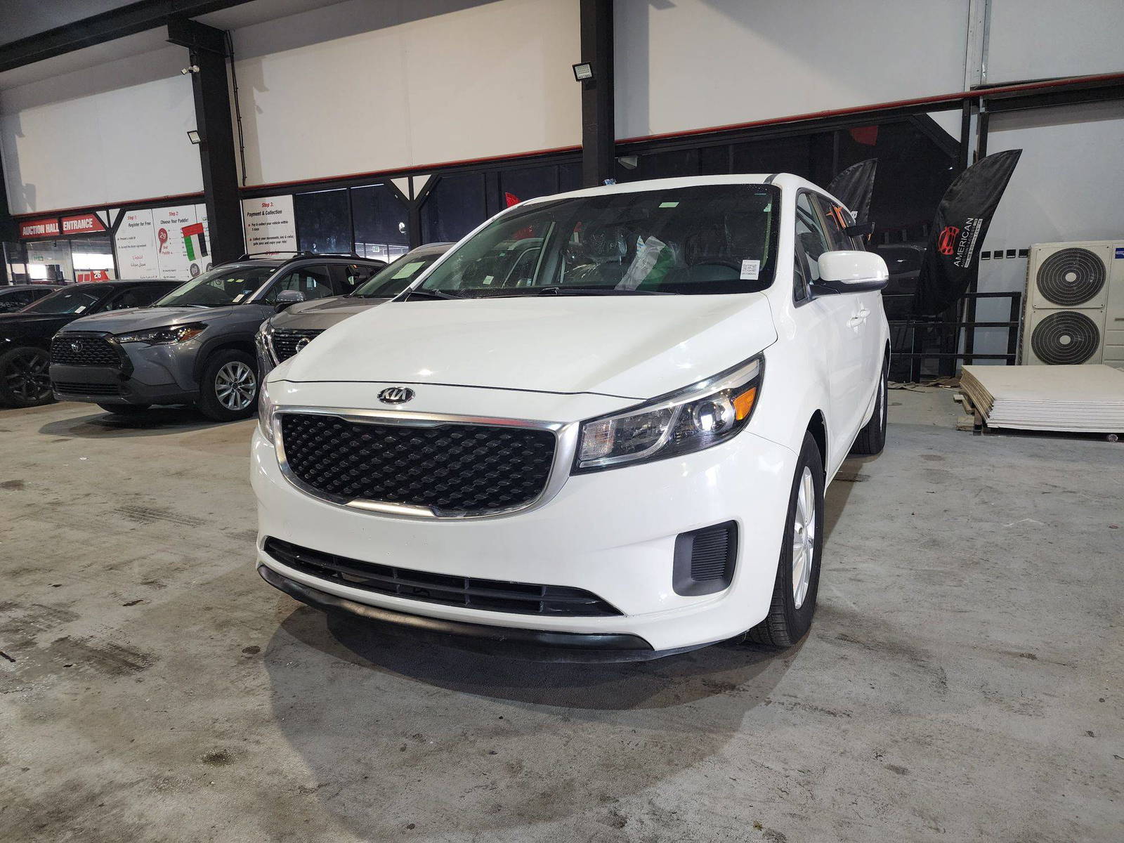 2018 KIA SEDONA — 136704 Miles — Lot 17J6408784 — Main - Marhaba Auctions Used Cars - Image 4