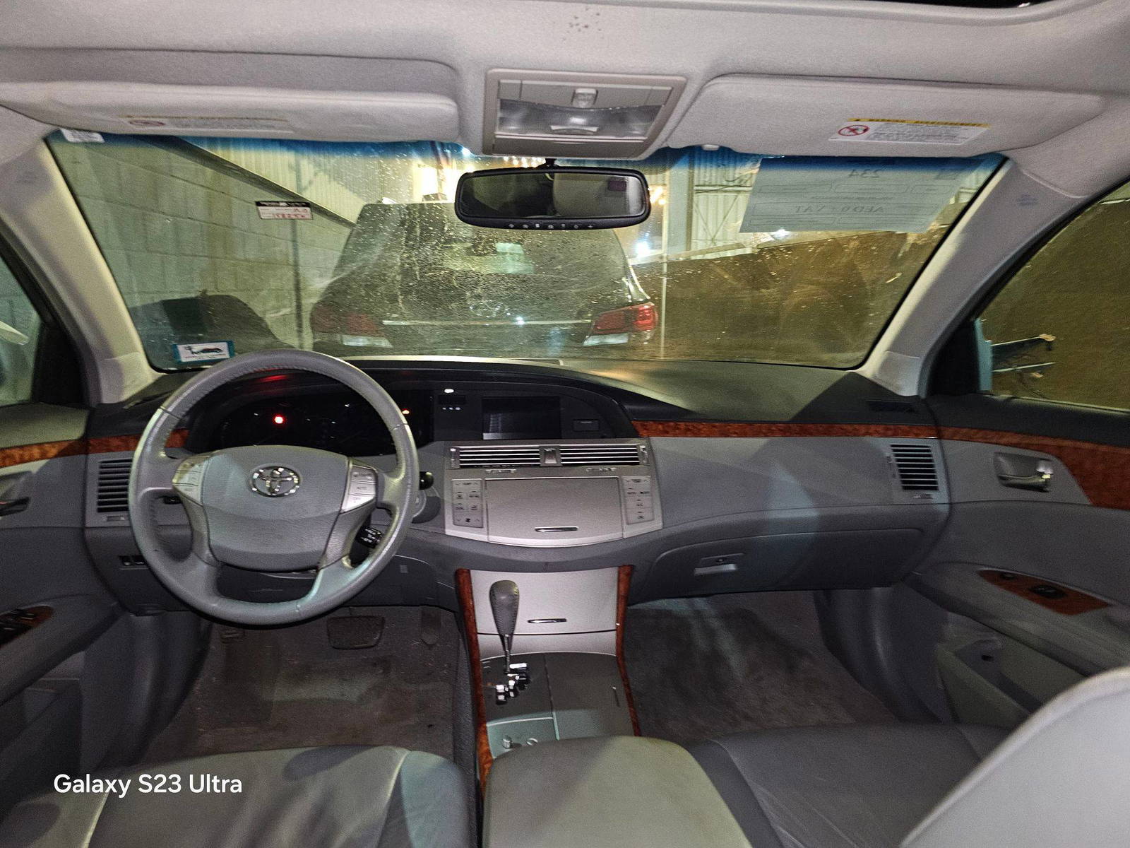 TOYOTA AVALON 2005 - Marhaba Auction Used Cars - Image 8