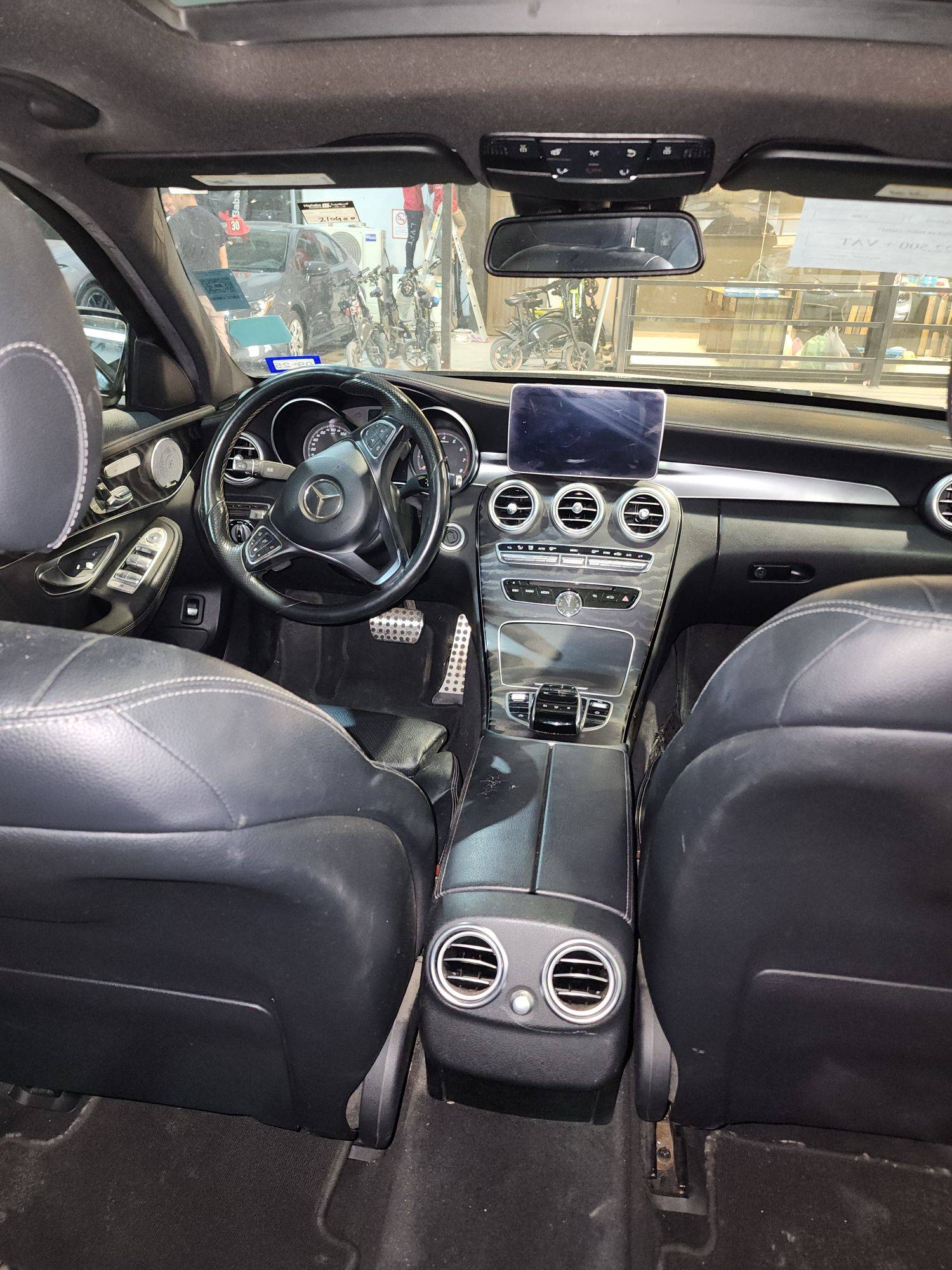 MERCEDES BENZ C300 2016 - Marhaba Auction Used Cars - Image 10