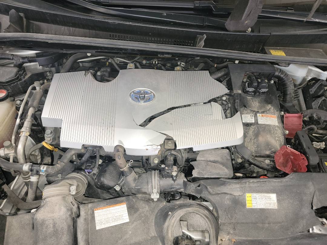 2016 TOYOTA PRIUS — 227650 Miles — Lot 68761403 - Marhaba Auctions Used Cars - Image 6