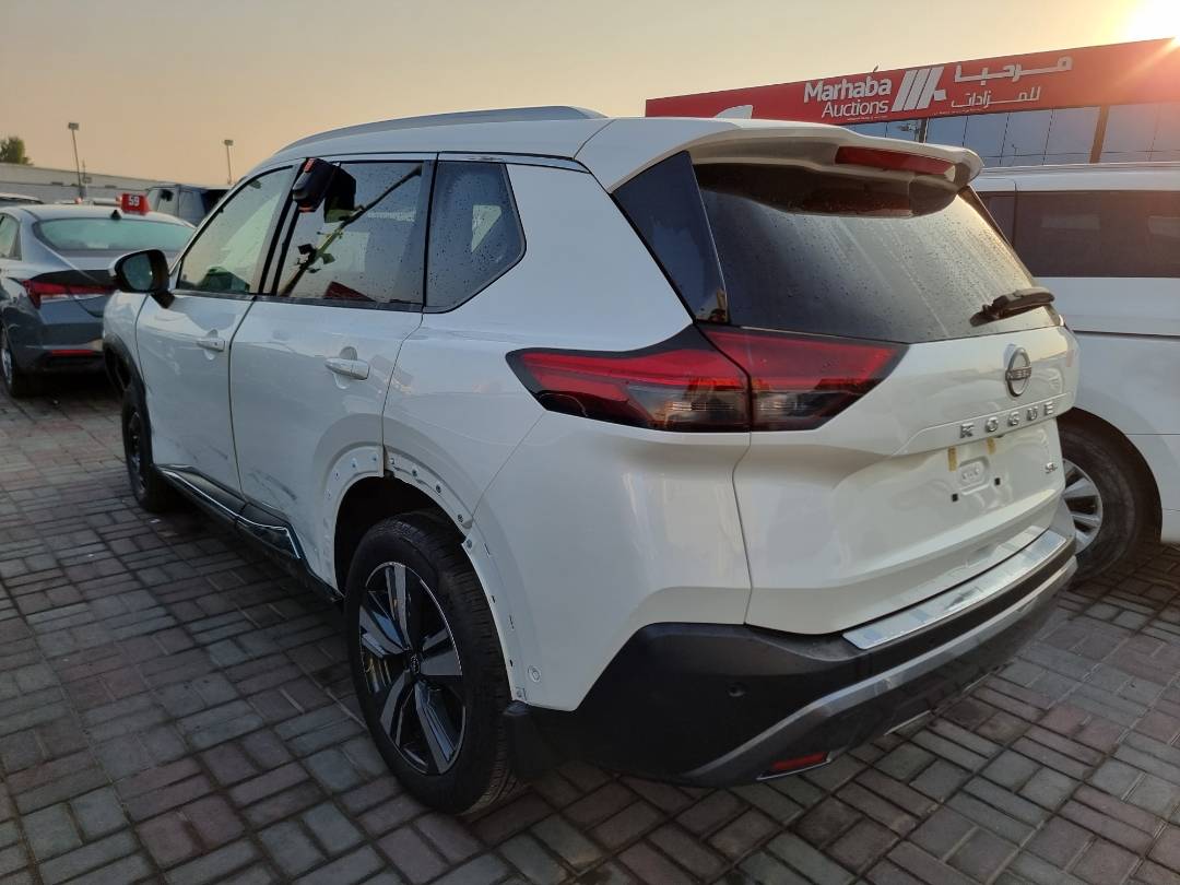 2023 NISSAN ROGUE — 8641 Miles — Lot 39839058 — Ind. 12 - Marhaba Auctions Used Cars - Image 4