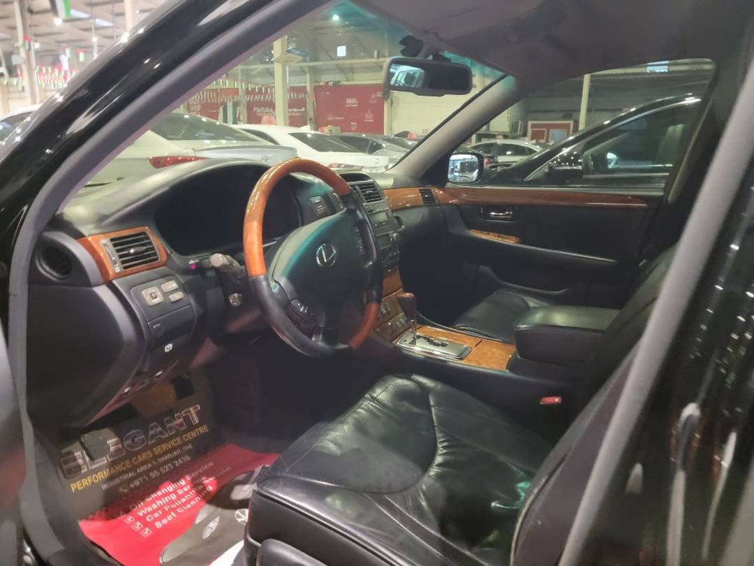 2002 LEXUS LS 430 — 158913 KM — Lot 0062730` — Main - Marhaba Auctions Used Cars - Image 6