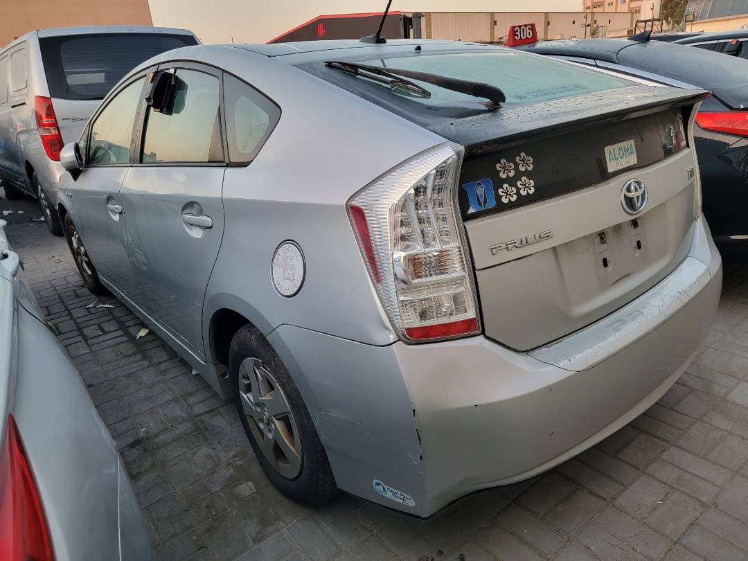 2010 TOYOTA PRIUS — 258459 Miles — Lot 42806028 — Main - Marhaba Auctions Used Cars - Image 5