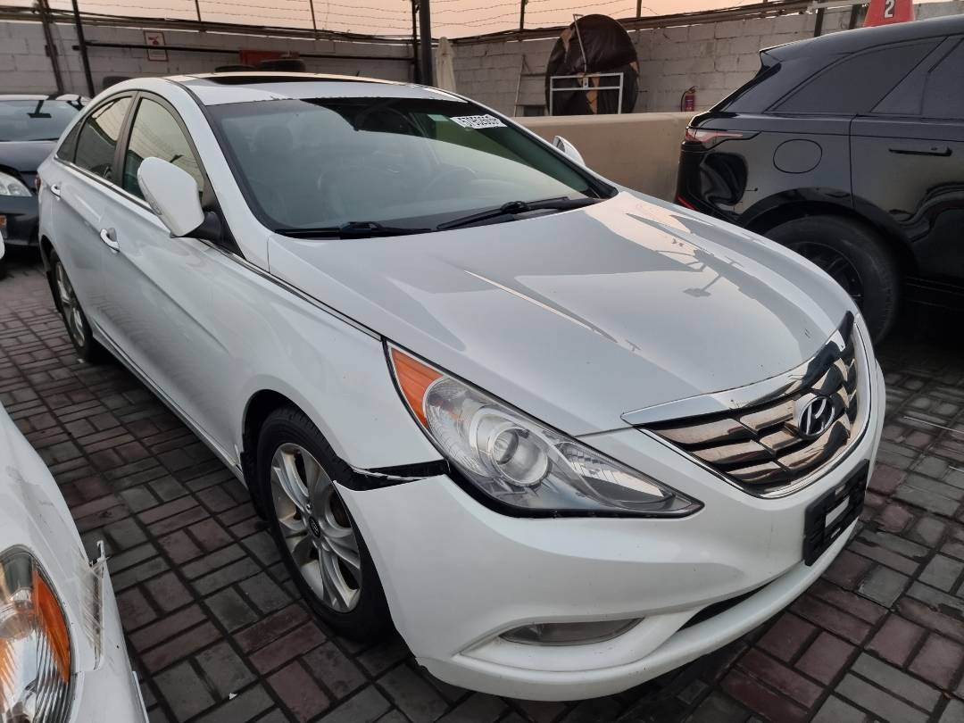 2013 HYUNDAI SONATA — 215035 Miles — Lot 215487 — Ind. 12 - Marhaba Auctions Used Cars - Image 3