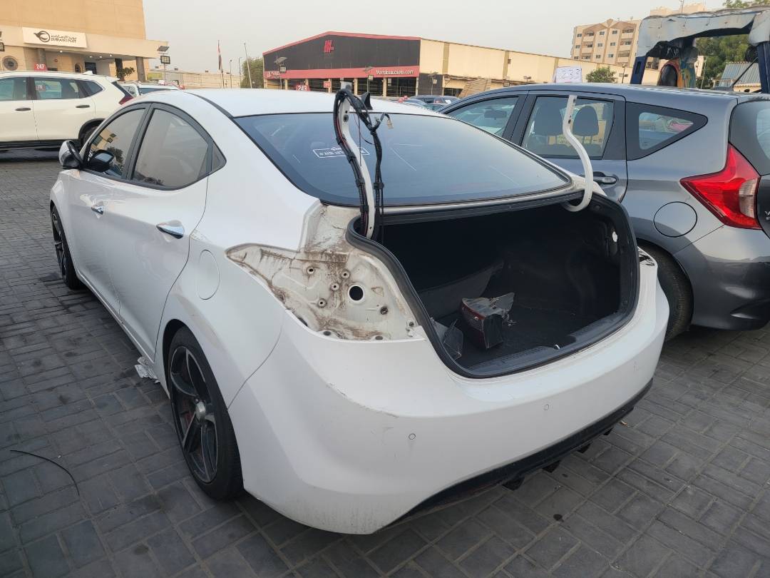 2014 HYUNDAI AVANTE — 145241 KM — Lot 908879 — Main - Marhaba Auctions Used Cars - Image 6