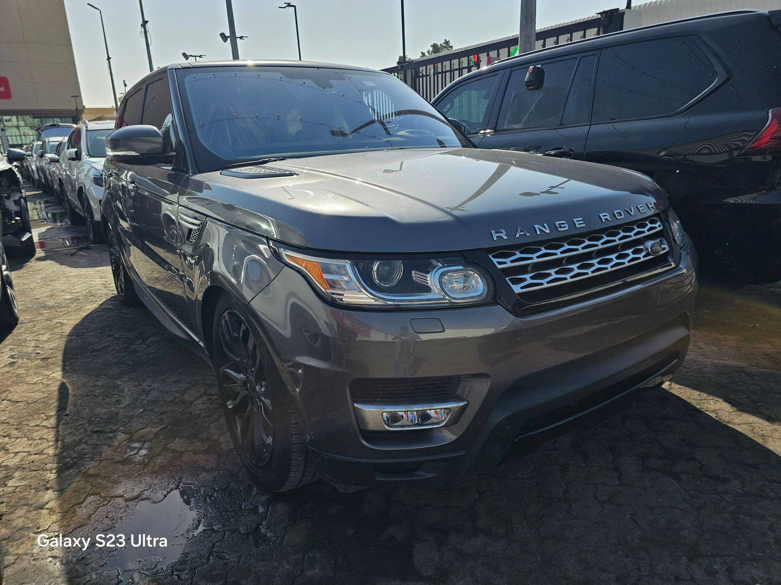 2016 LAND ROVER RANGE ROVER SPORT HSE — 133847 Miles — Lot 48493675 — Main - Marhaba Auctions Used Cars - Image 3