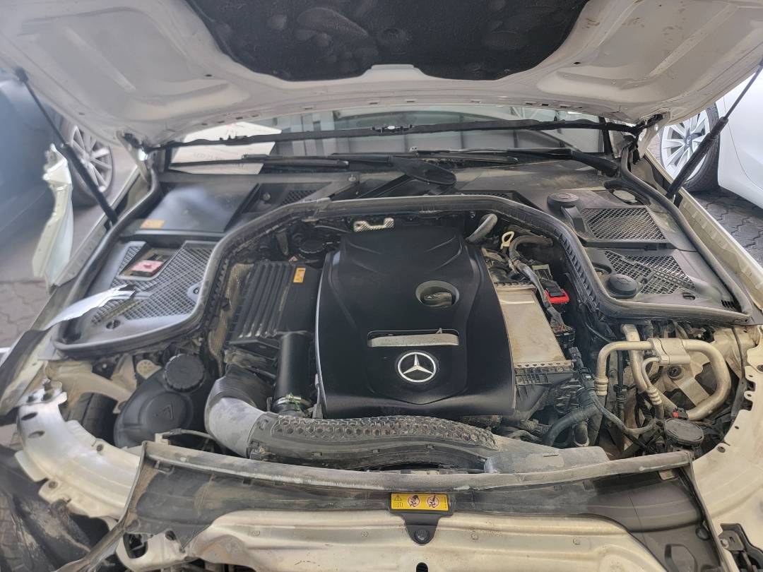 2015 MERCEDES BENZ C300 — 127908 Miles — Lot FU013739 — Main - Marhaba Auctions Used Cars - Image 11