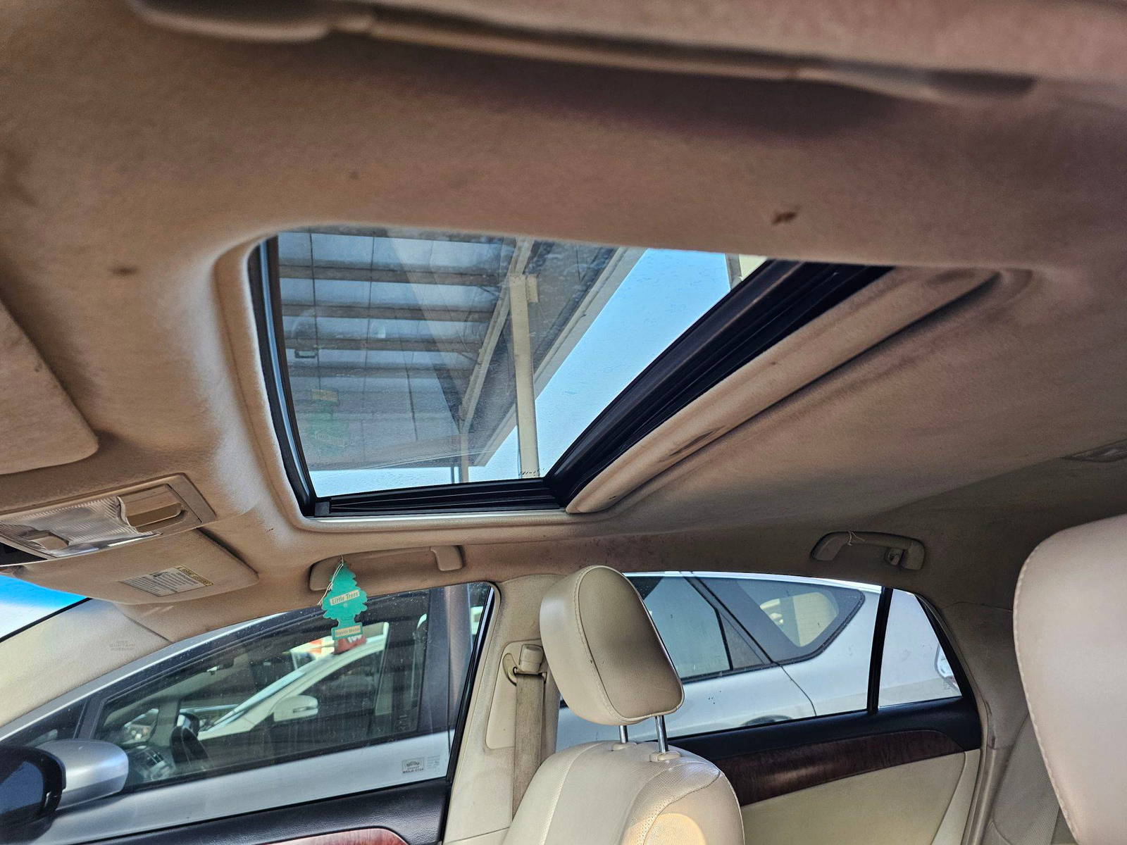 TOYOTA AVALON 2011 - Marhaba Auction Used Cars - Image 7