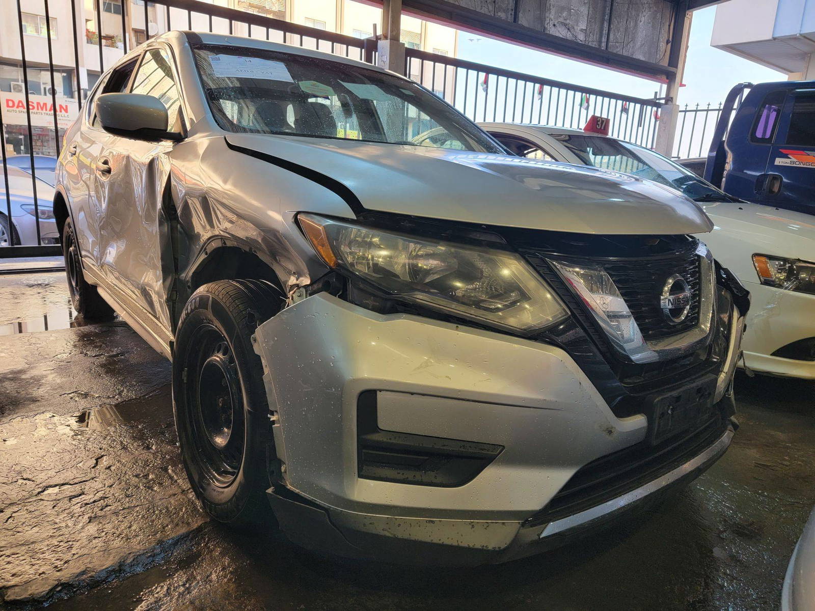 NISSAN ROGUE 2017 - Marhaba Auction Used Cars - Image 4