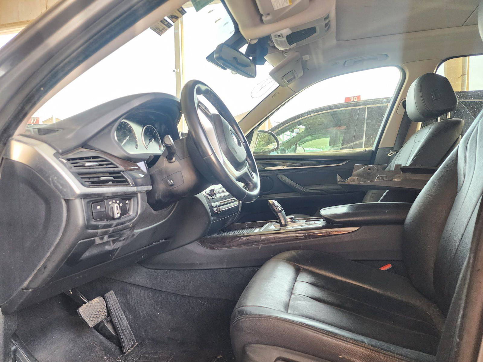 2015 BMW X5 XDRIVE35I — 125325 Miles — Lot 0K62026 — Main - Marhaba Auctions Used Cars - Image 9