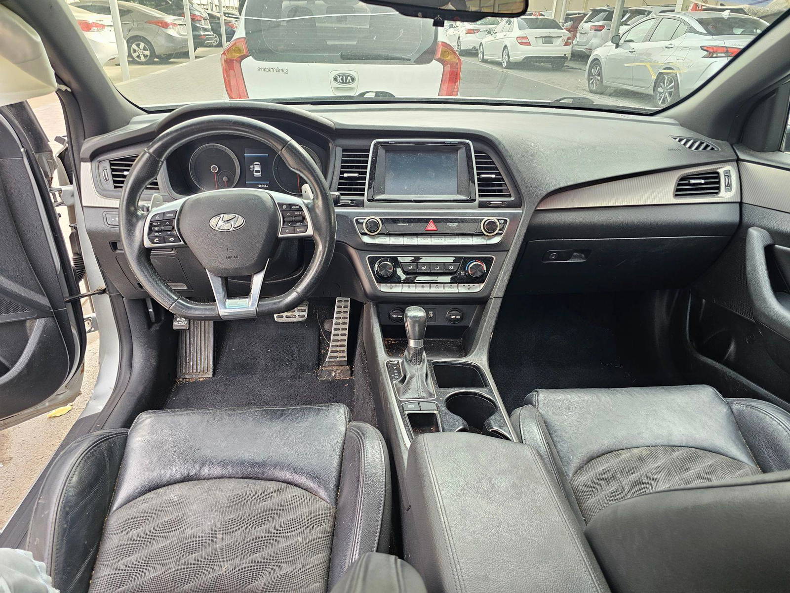 2018 HYUNDAI SONATA — 156943 Miles — Lot 4AB7JH642398 — Souq - Marhaba Auctions Used Cars - Image 7