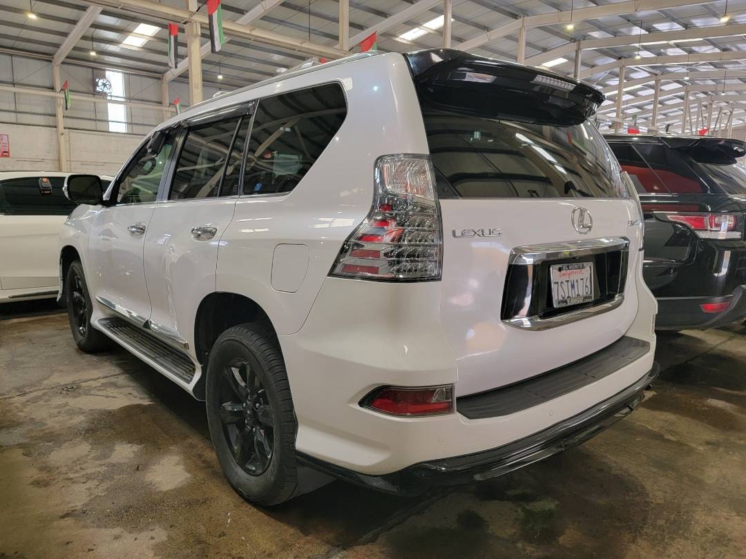 2010 LEXUS GX 460 — 133652 Miles — Lot A5009333 — Main - Marhaba Auctions Used Cars - Image 4