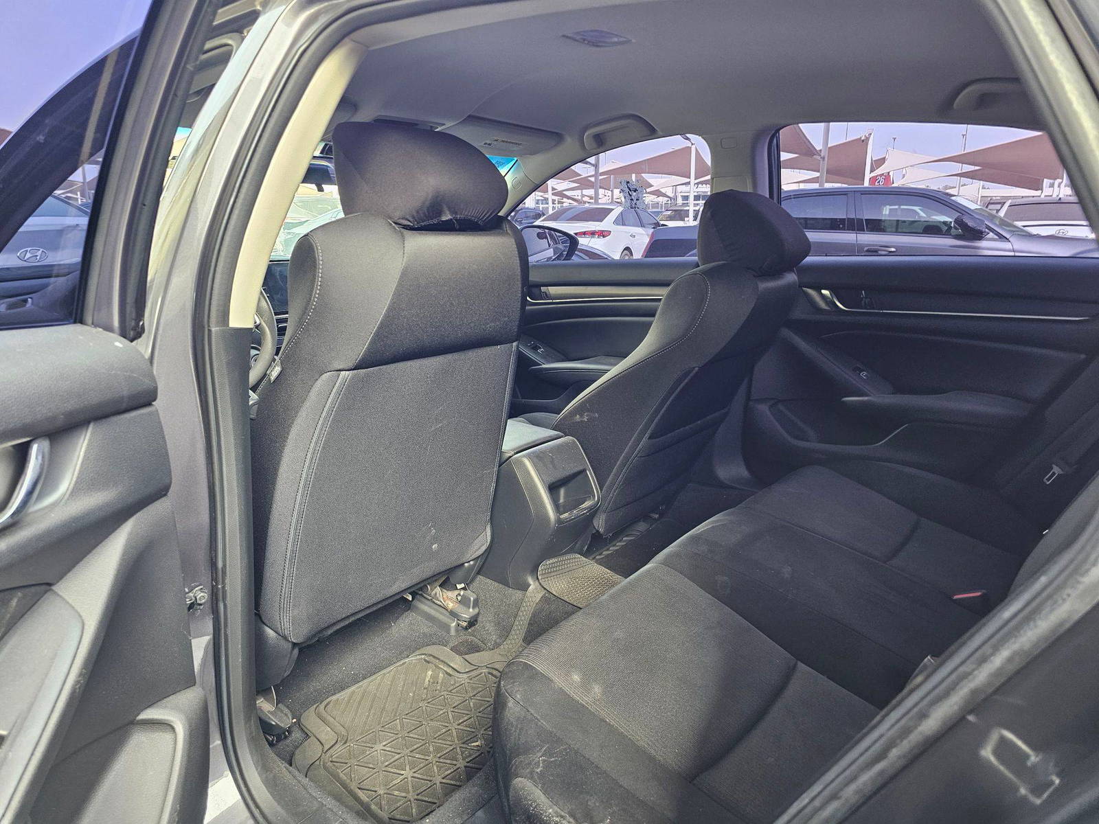 2021 HONDA ACCORD — 42530 Miles — Lot 18MA065474 — Souq - Marhaba Auctions Used Cars - Image 6