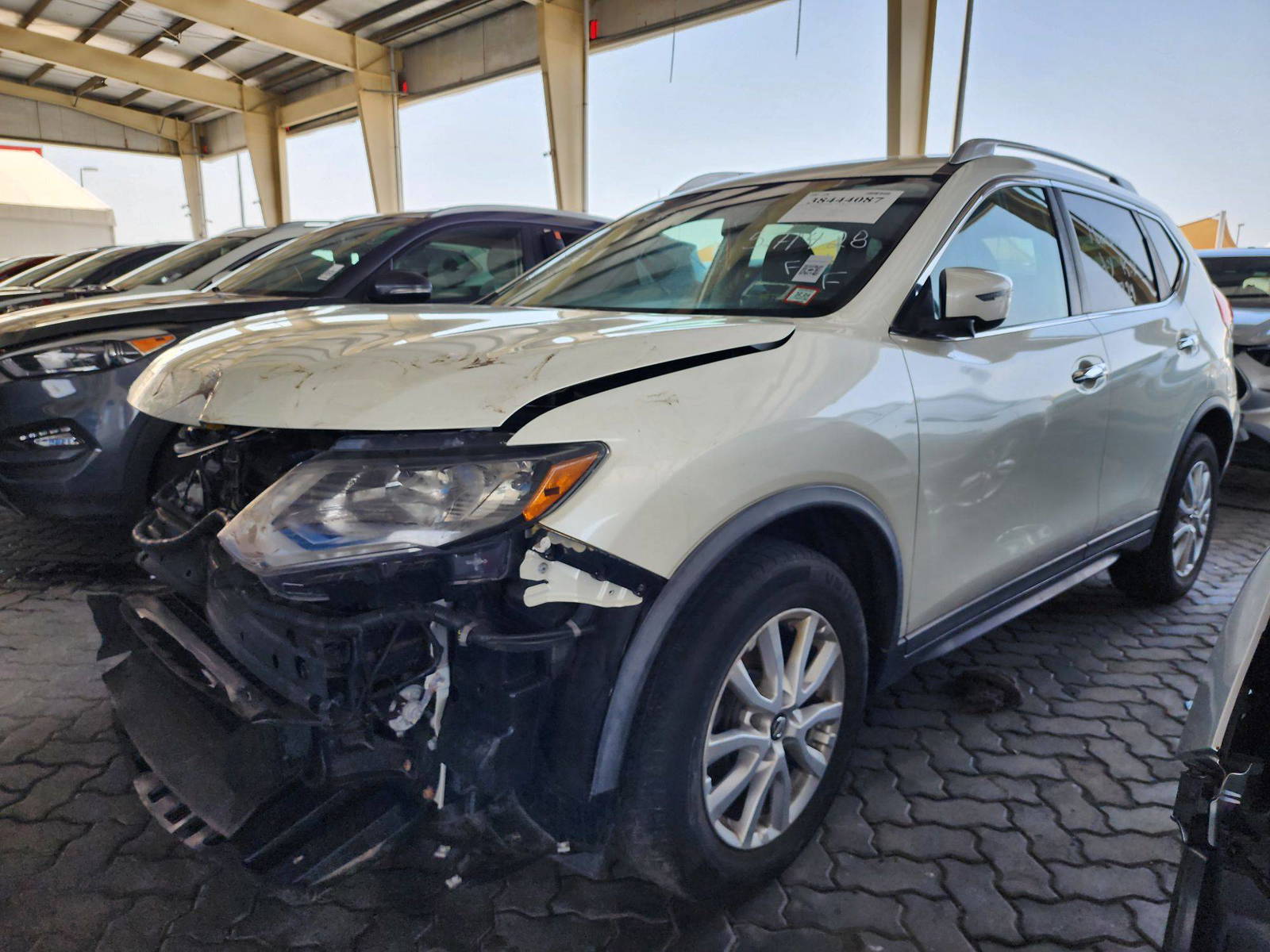 2018 NISSAN ROGUE — 95048 Miles — Lot 71428 — Souq - Marhaba Auctions Used Cars - Image 5