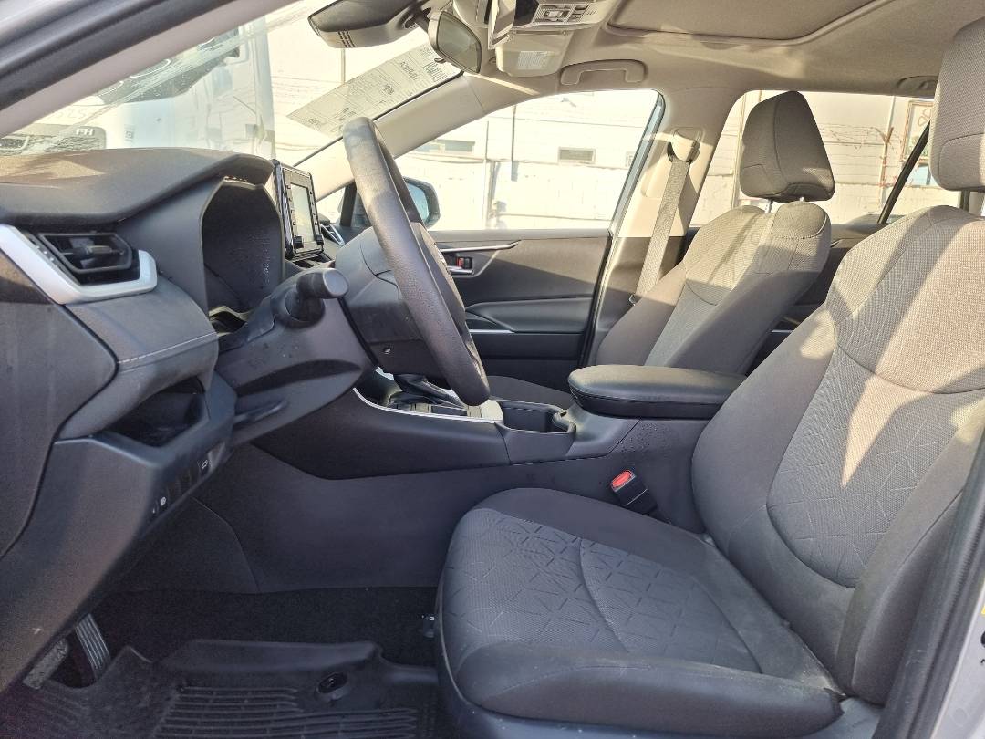 2022 TOYOTA RAV4 — 34029 Miles — Lot 40825562 — Souq - Marhaba Auctions Used Cars - Image 8