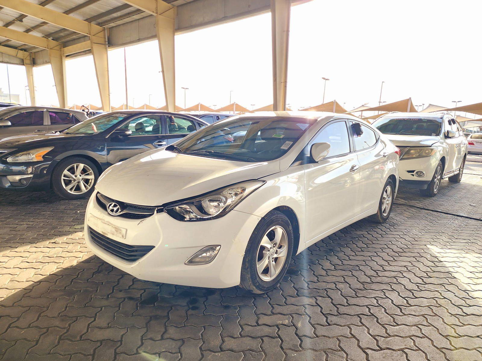 2011 HYUNDAI AVANTE — 167330 KM — Lot 062138 — Souq - Marhaba Auctions Used Cars - Image 5
