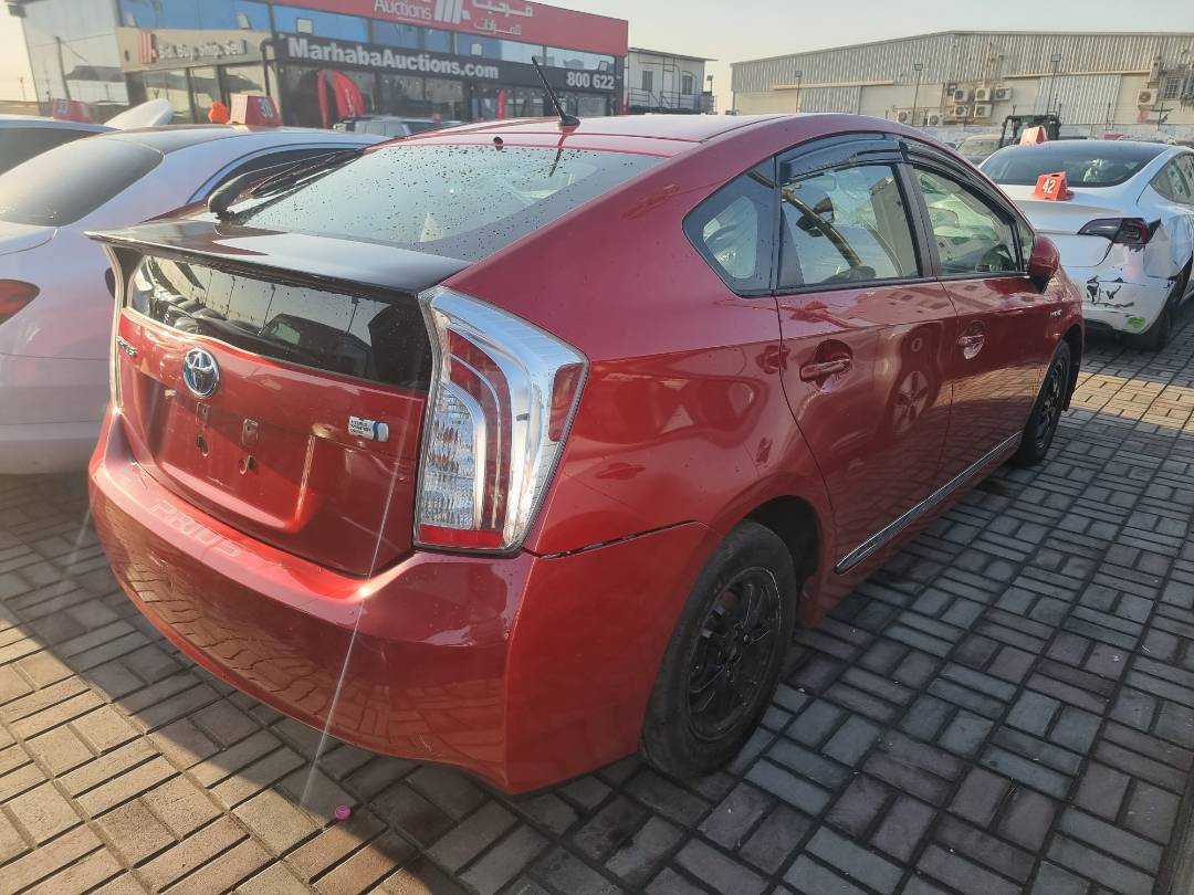 2014 TOYOTA PRIUS — 205627 Miles — Lot 369295 — Ind. 12 - Marhaba Auctions Used Cars - Image 5