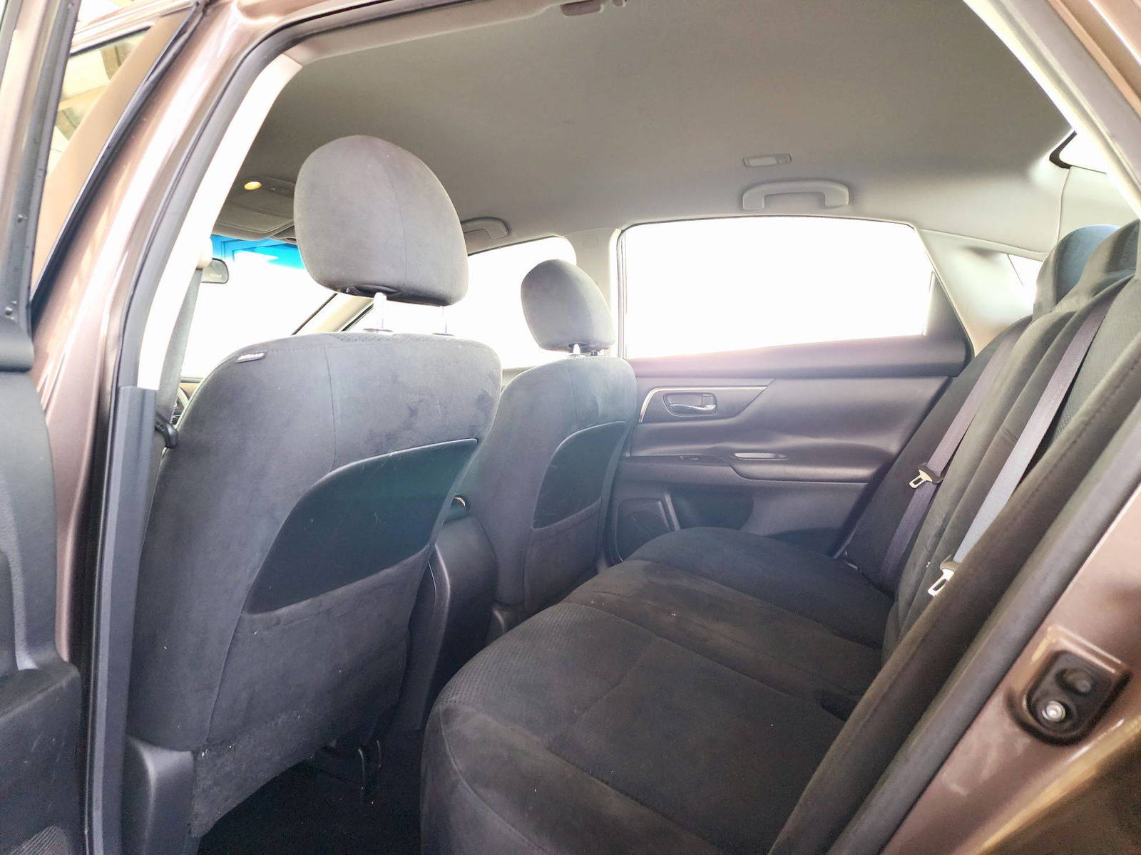 2015 NISSAN ALTIMA — 217447 Miles — Lot 125478 — Souq - Marhaba Auctions Used Cars - Image 6