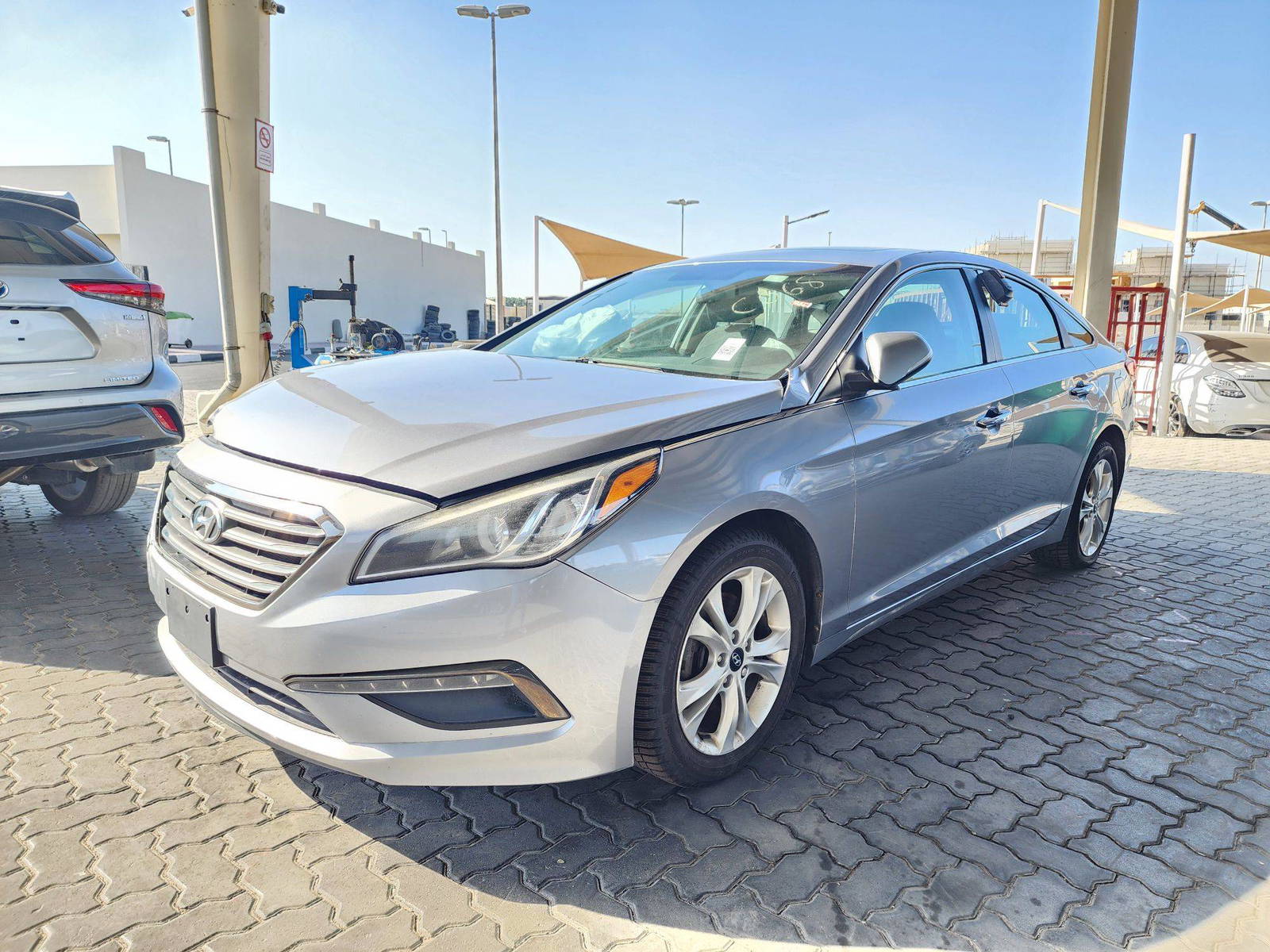 2016 HYUNDAI SONATA — 202122 KM — Lot GH420654 — Ind. 12 - Marhaba Auctions Used Cars - Image 4