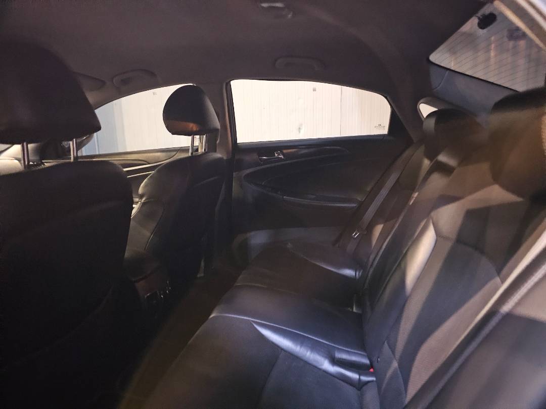 HYUNDAI SONATA 2012 - Marhaba Auction Used Cars - Image 6