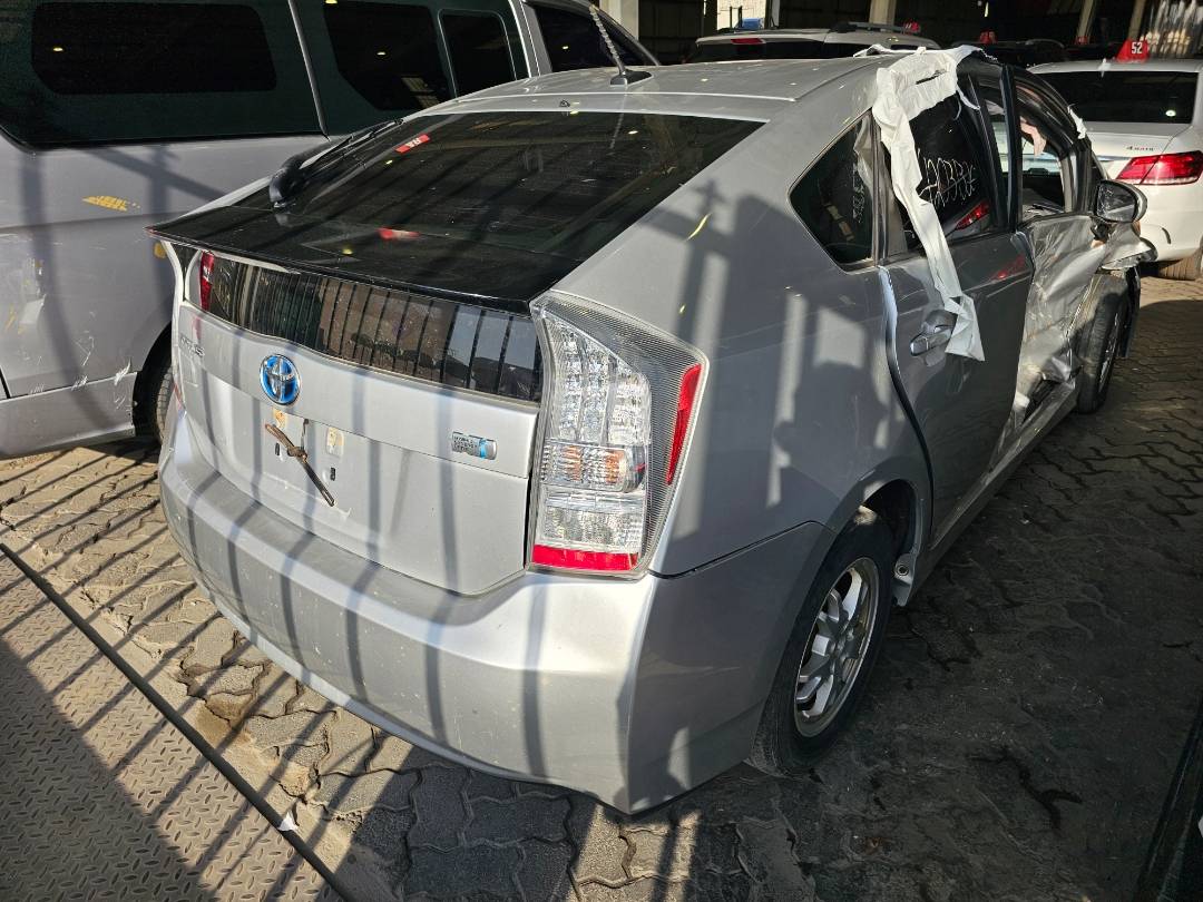 2010 TOYOTA PRIUS — 141503 Miles — Lot A5108849 — Main - Marhaba Auctions Used Cars - Image 3