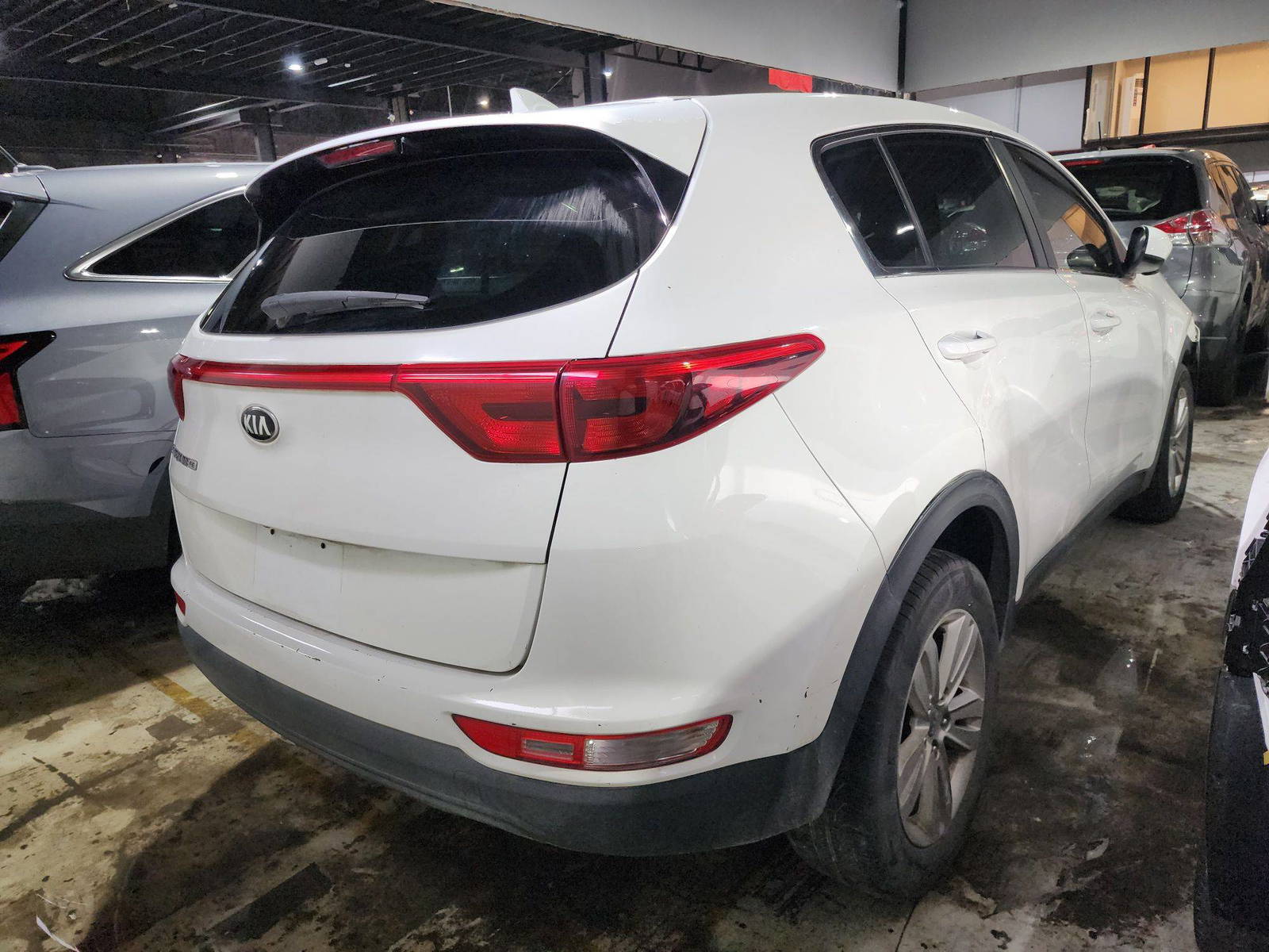 2017 KIA SPORTAGE — 128638 Miles — Lot 534697 — Al Quoz - Marhaba Auctions Used Cars - Image 6