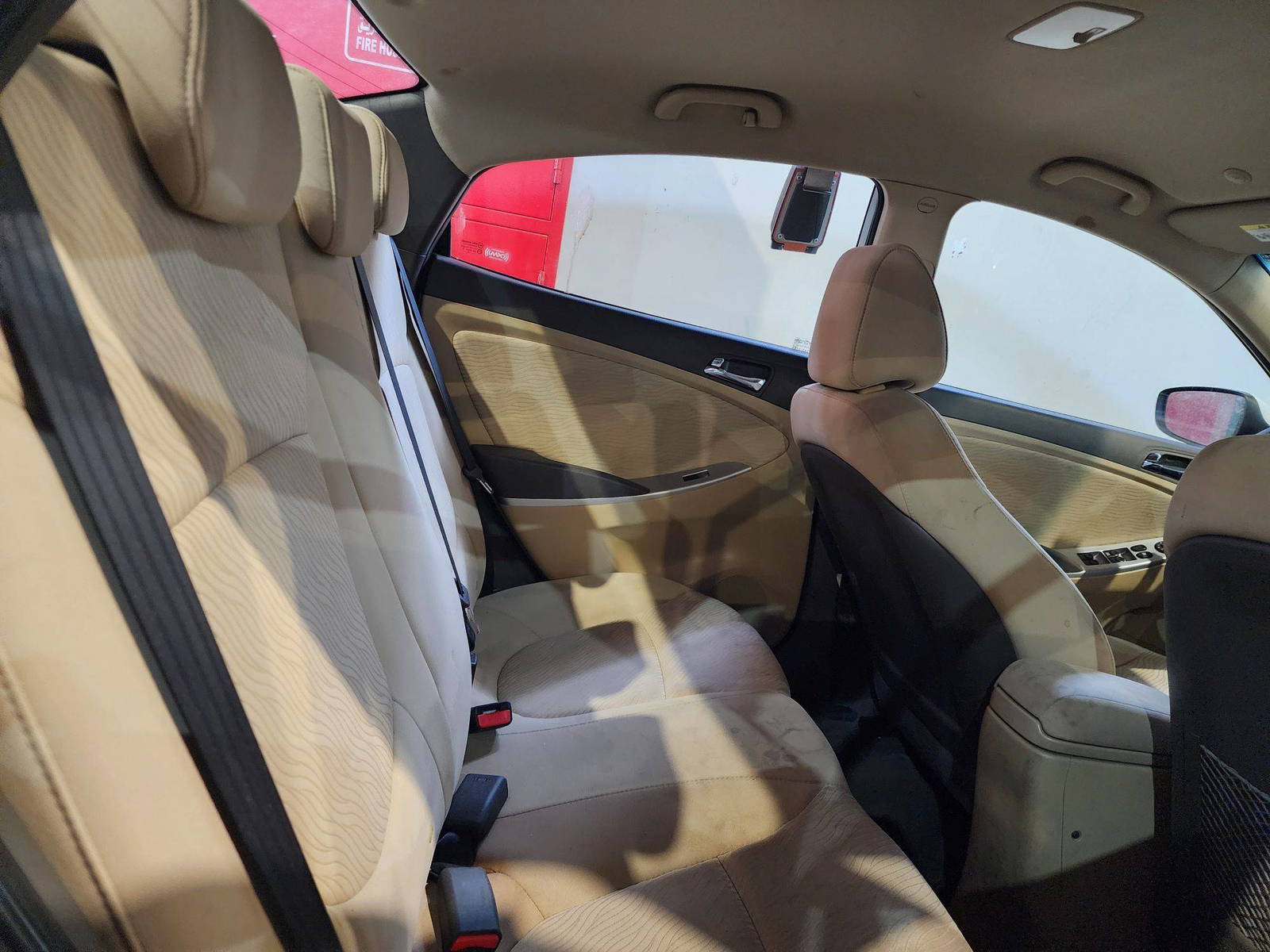 2012 HYUNDAI ACCENT — 127077 Miles — Lot 51768844 — Al Quoz - Marhaba Auctions Used Cars - Image 6