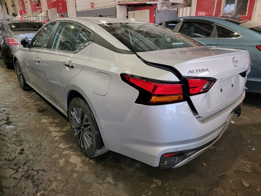 2024 NISSAN ALTIMA — 5510 Miles — Lot 0RN352997 — Main - Marhaba Auctions Used Cars - Image 6