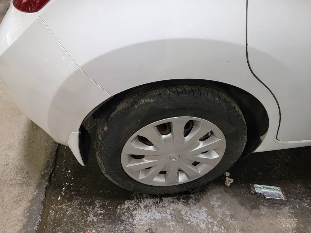 2015 NISSAN VERSA NOTE — 126769 Miles — Lot 38652197 - Marhaba Auctions Used Cars - Image 4