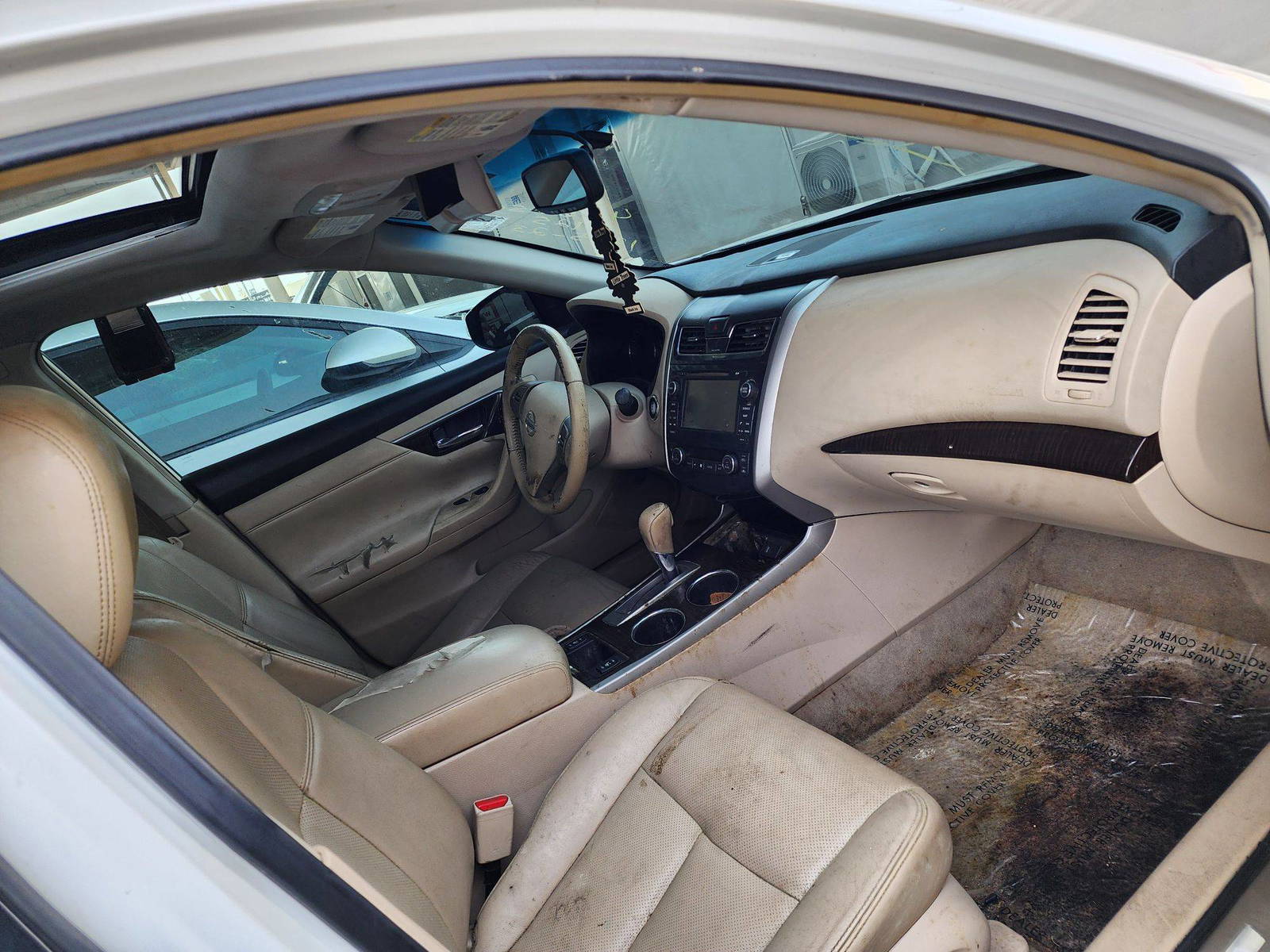 2013 NISSAN ALTIMA — 157146 Miles — Lot 40168324 — Souq - Marhaba Auctions Used Cars - Image 6