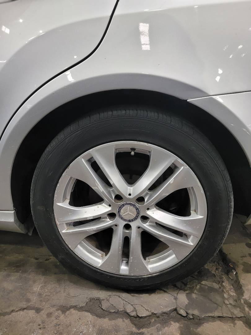 2011 MERCEDES BENZ E 200 CGI — 393653 KM — Lot A366832 — Main - Marhaba Auctions Used Cars - Image 10