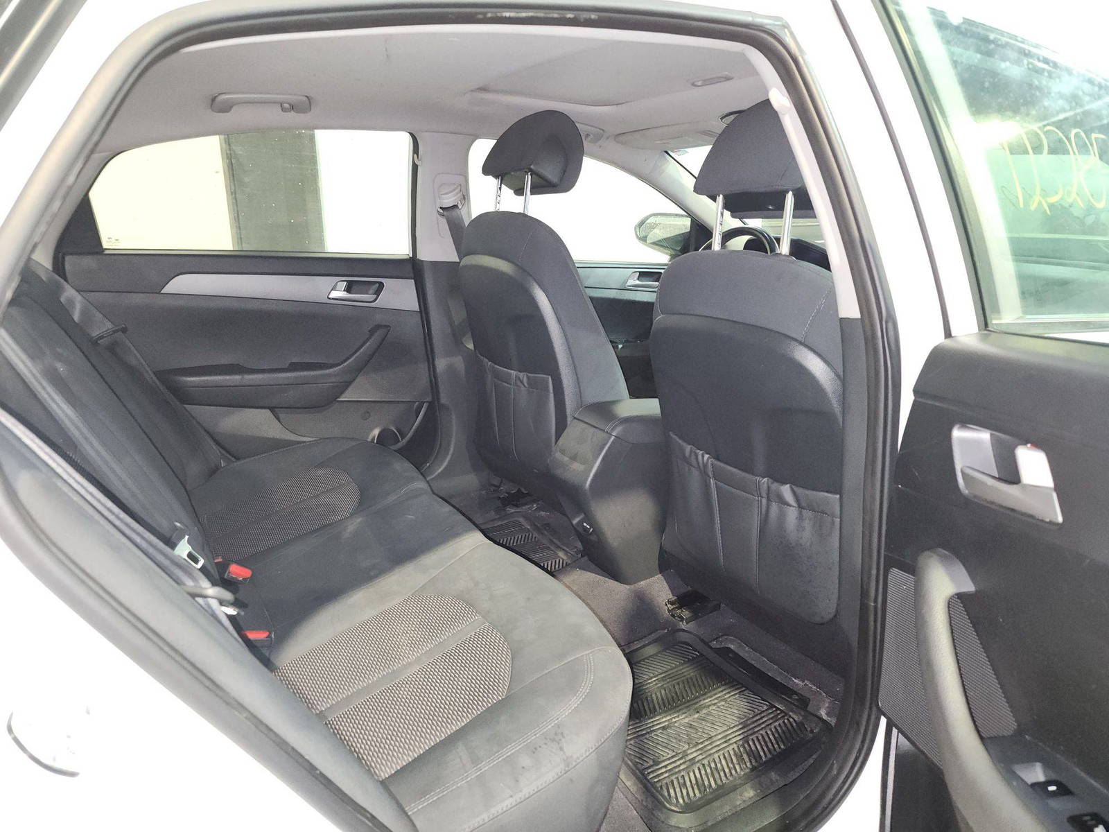 HYUNDAI SONATA 2016 - Marhaba Auction Used Cars - Image 7