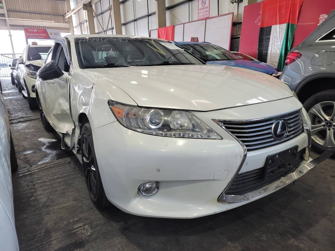 2013 LEXUS ES 350 — 106708 Miles — Lot 2020623 — Main - Marhaba Auctions Used Cars - Image 3