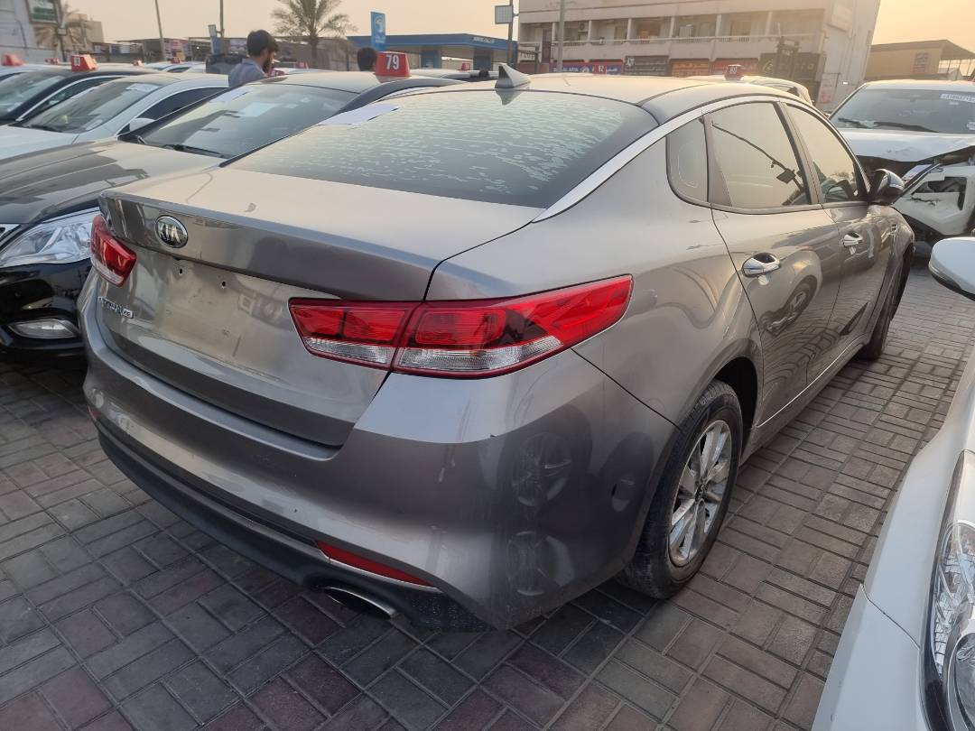 2018 KIA OPTIMA — 122077 Miles — Lot 214578 — Souq - Marhaba Auctions Used Cars - Image 5