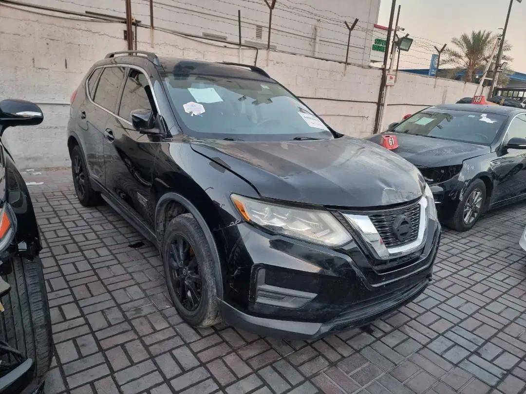 NISSAN ROGUE